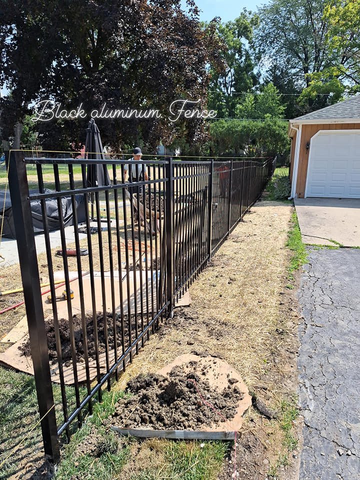 Metal Fence Glenview